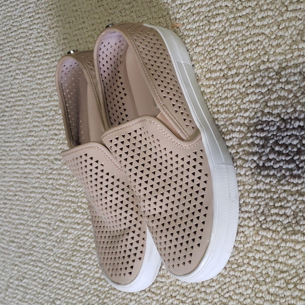 Womens Steve Madden loafers size 8